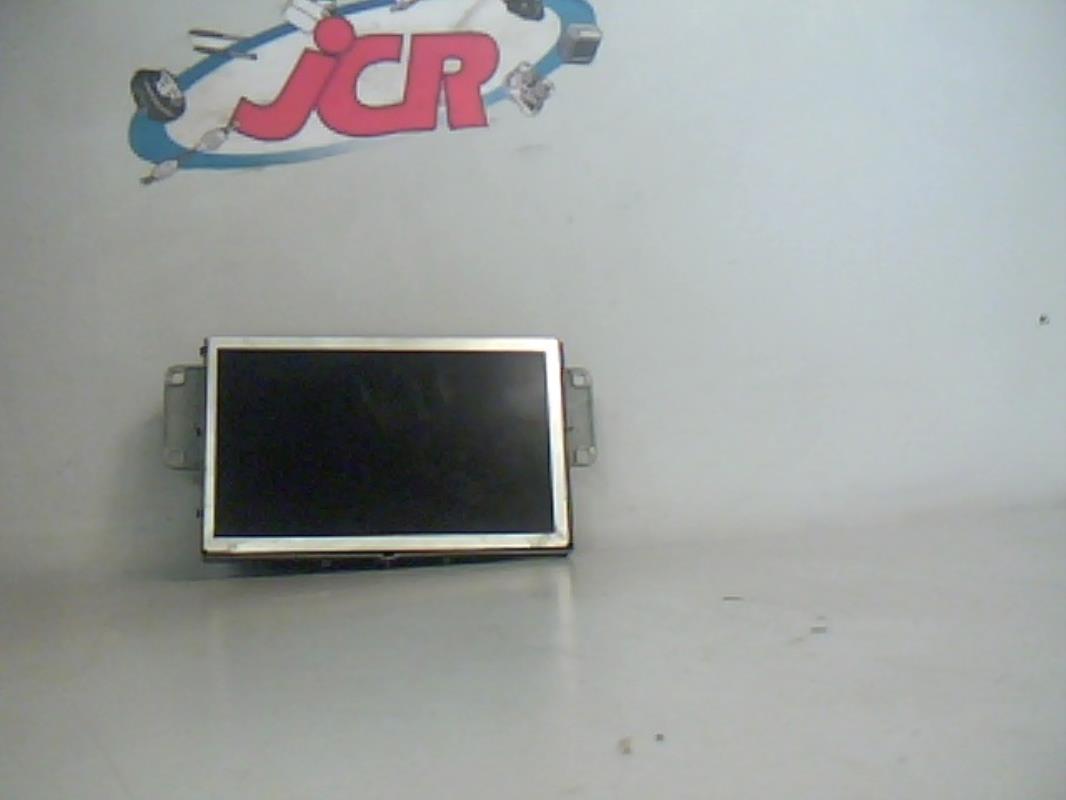 Ecran GPS PEUGEOT 407 PHASE 1 Diesel - 1