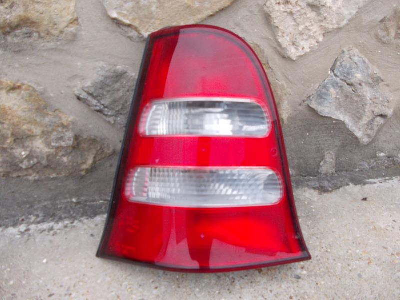 Fanale posteriore principale destro (luci) MERCEDES CLASSE A 168 PHASE 2 Diésel - 1