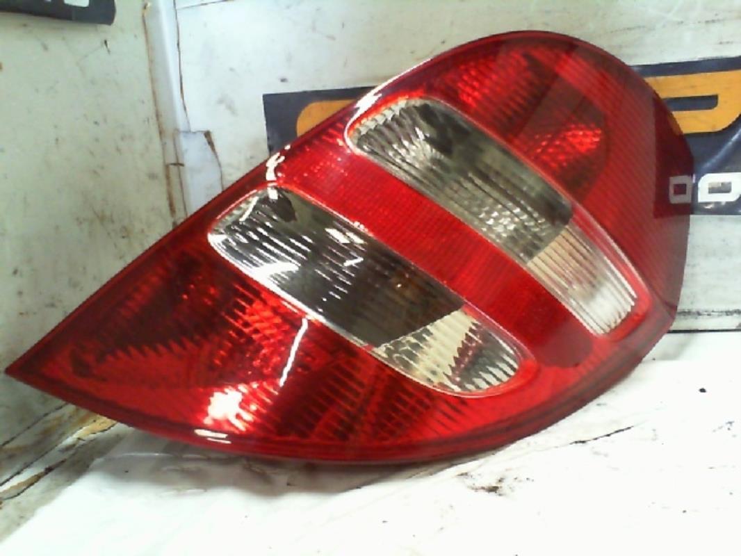 Fanale posteriore principale destro (luci) MERCEDES CLASSE A 169 PHASE 1 Diésel - 1