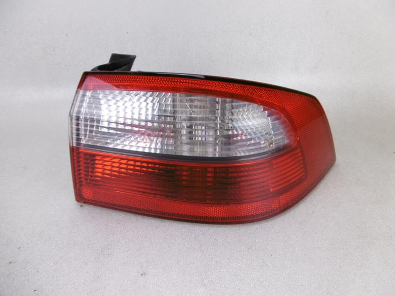 Fanale posteriore principale destro (luci) RENAULT LAGUNA 2 PHASE 1  - 1