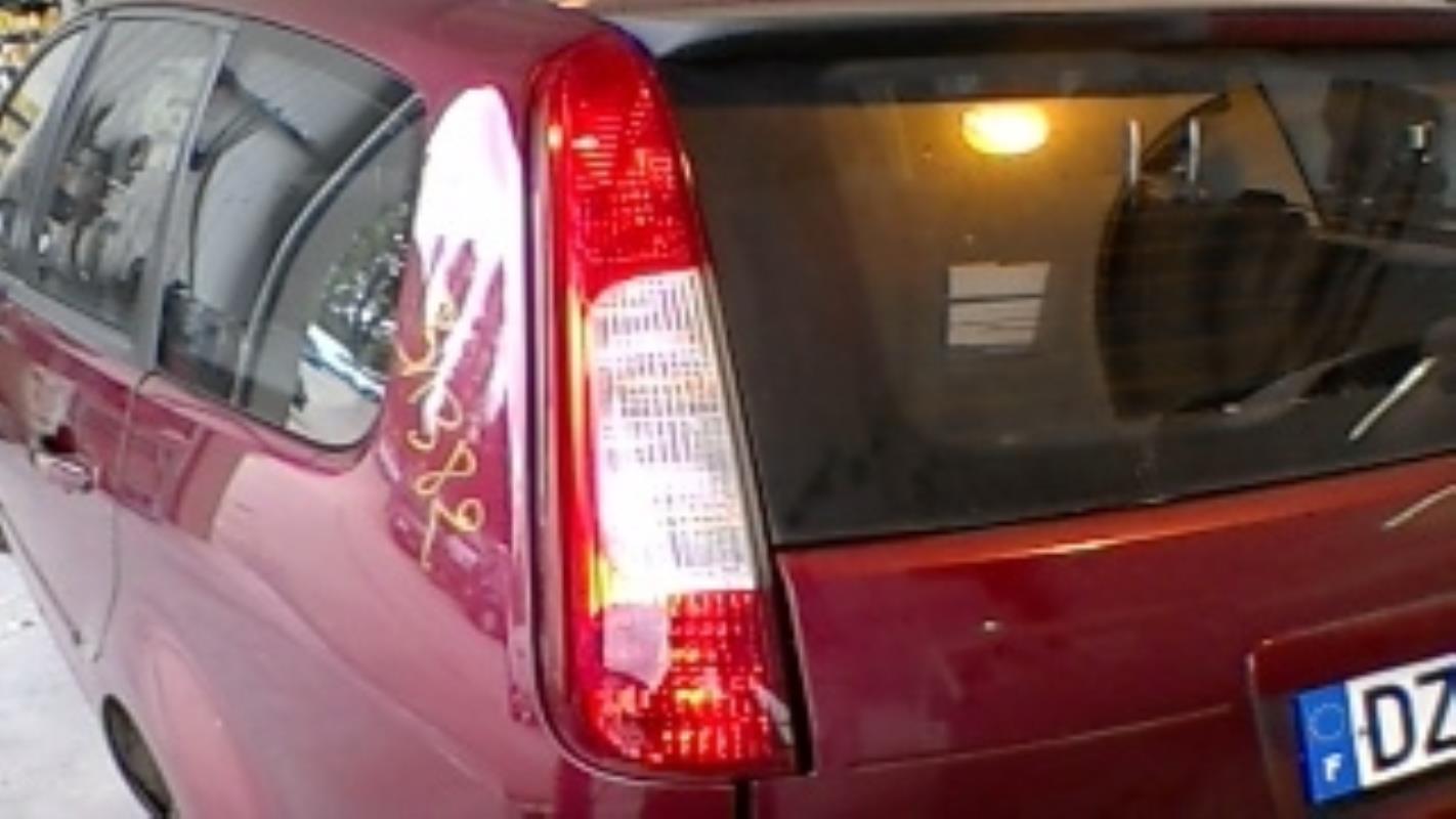 Fanale posteriore principale sinistro (luci) FORD C-MAX 1 PHASE 1 Diésel - 1