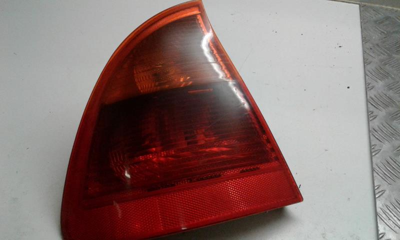 Feu arriere secondaire gauche (feux) BMW SERIE 3 E46 TOURING PHASE 1 BREAK Diesel - 1