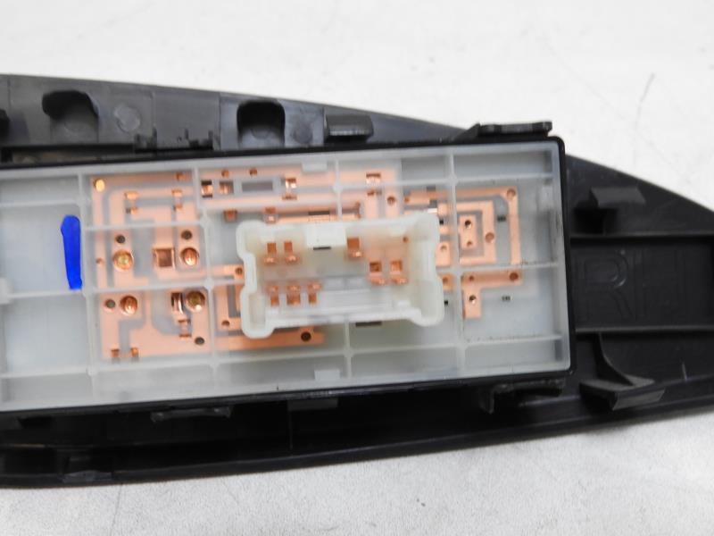 Image Interrupteur de leve vitre avant droit - NISSAN PULSAR