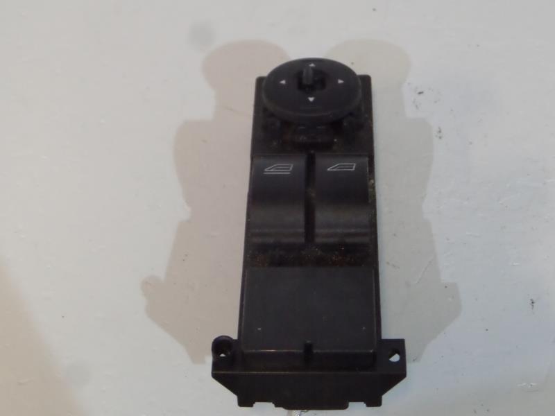 Interruttore lavacristalli anteriore sinistro FORD C-MAX 1 PHASE 1 Diésel - 1