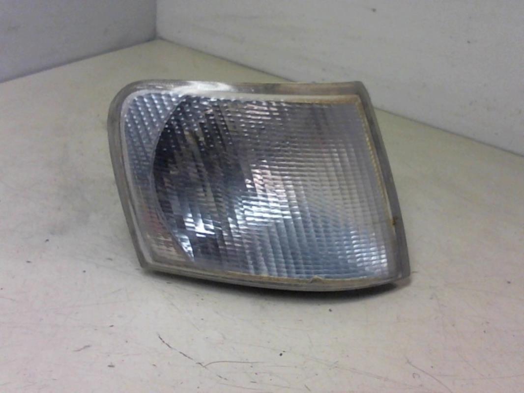 Gruppo ottico anteriore secondario destro (luci)(freccia) FORD ORION 1 PHASE 2 Gasolina - 1