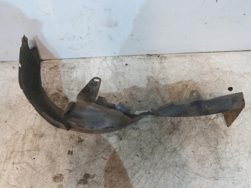 Pare boue arriere gauche RENAULT LAGUNA 2 PHASE 1 Essence - 1