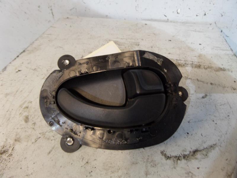 Maniglia interna posteriore destra PEUGEOT 406 PHASE 1 BREAK Diésel - 1
