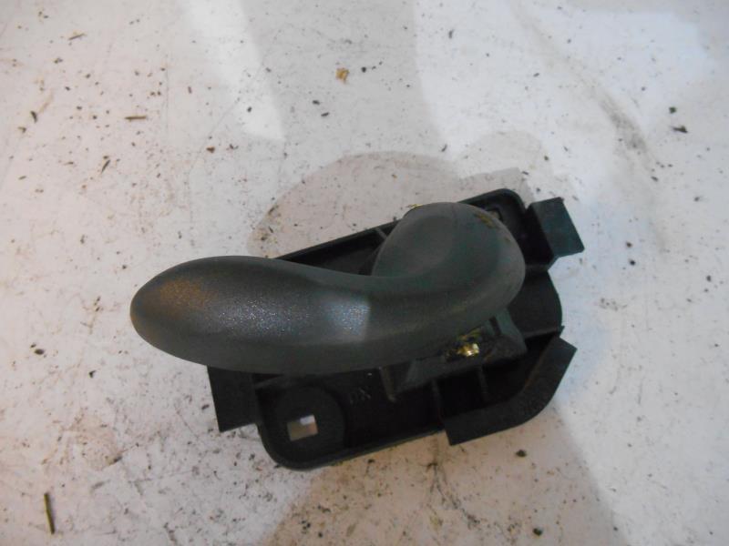 Maniglia interna anteriore destra FIAT PUNTO 2 PHASE 1 Gasolina - 1