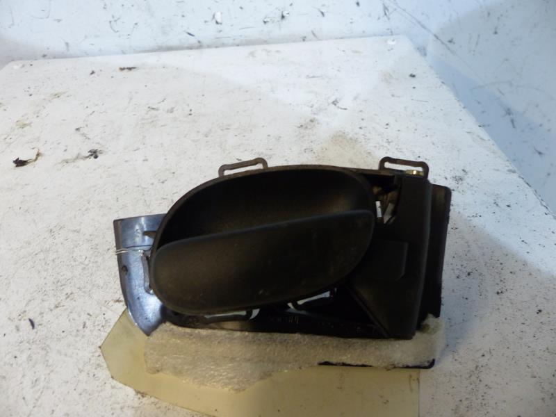 Maniglia interna anteriore destra PEUGEOT 206 PHASE 1 Gasolina - 1