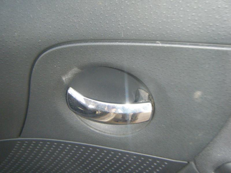 Maniglia interna anteriore destra CITROEN C3 1 PHASE 1 Gasolina - 1