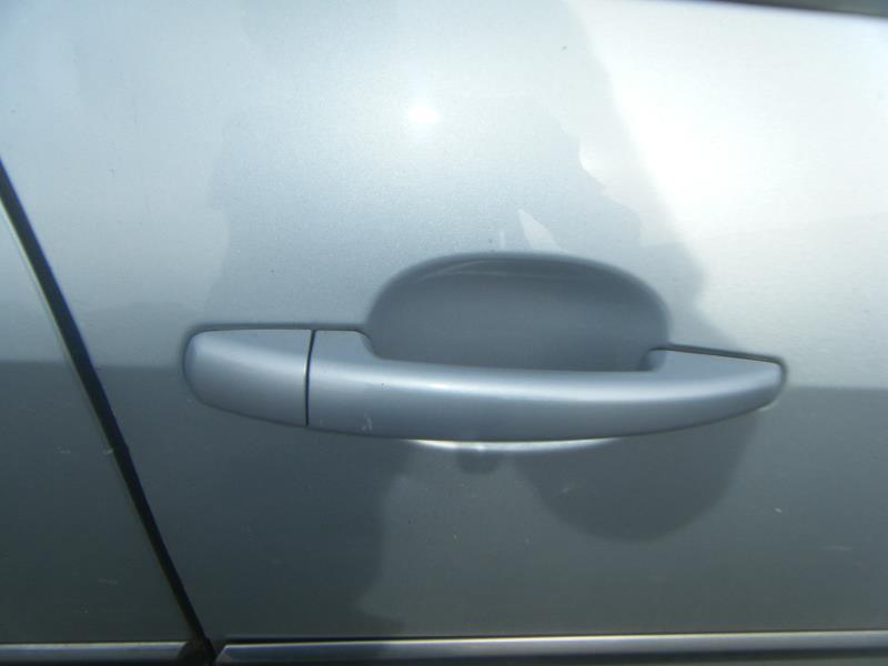Maniglia portiera anteriore destra PEUGEOT 407 PHASE 1 BREAK Diésel - 1