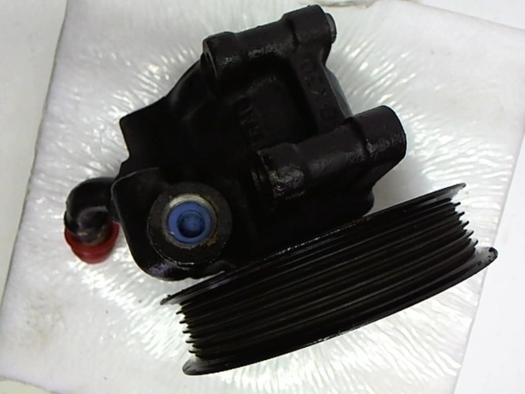 Pompe de direction FORD FOCUS 1 Diesel - 1