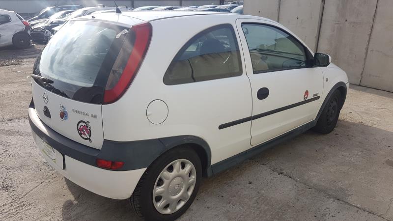 Image Feu arriere principal gauche (feux) - OPEL CORSA C