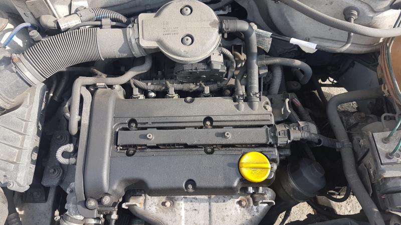Image Feu arriere principal gauche (feux) - OPEL CORSA C