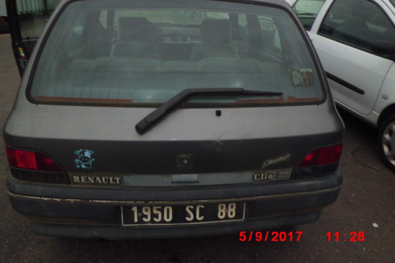 Fusee avant gauche RENAULT CLIO 1 PHASE 1 Essence - 1