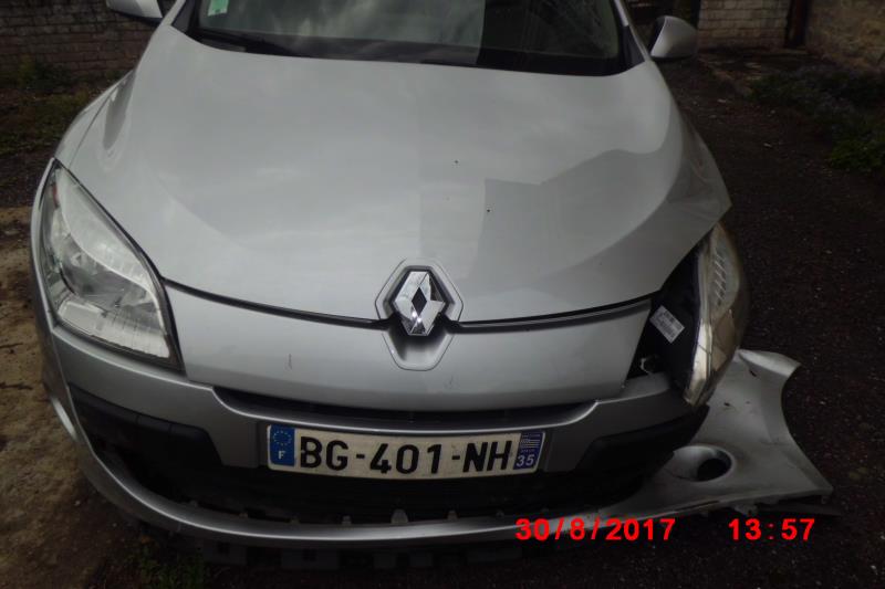 Commande GPS RENAULT MEGANE 3 PHASE 1 Diesel - 1