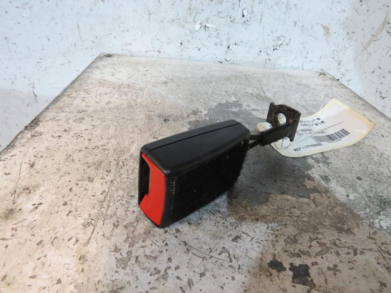 Aggancio cintura sicurezza posteriore centrale OPEL ASTRA H PHASE 1 Diésel - 1