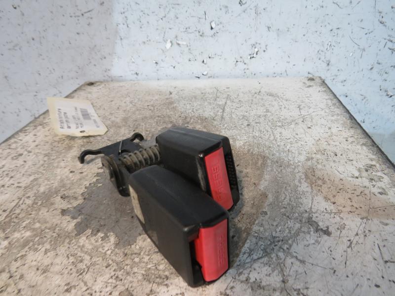Aggancio cintura sicurezza posteriore sinistro RENAULT MEGANE 2 PHASE 2 Diésel - 1