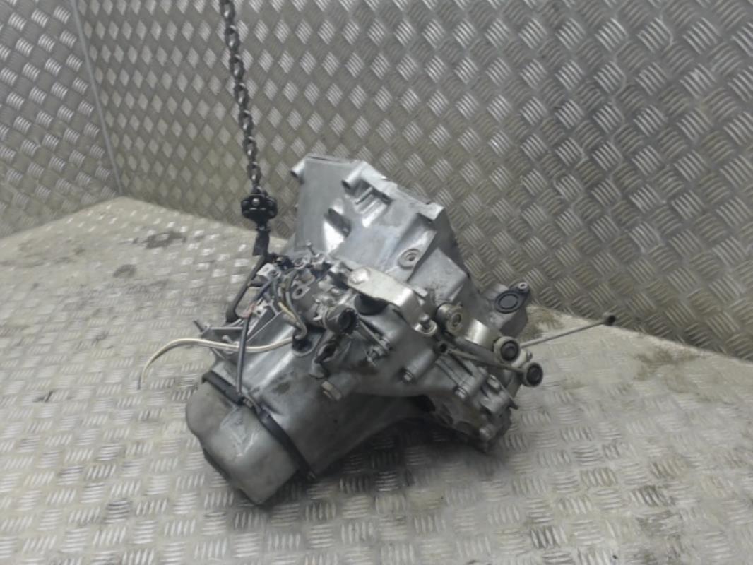 Boite de vitesses PEUGEOT 206+ Diesel - 1