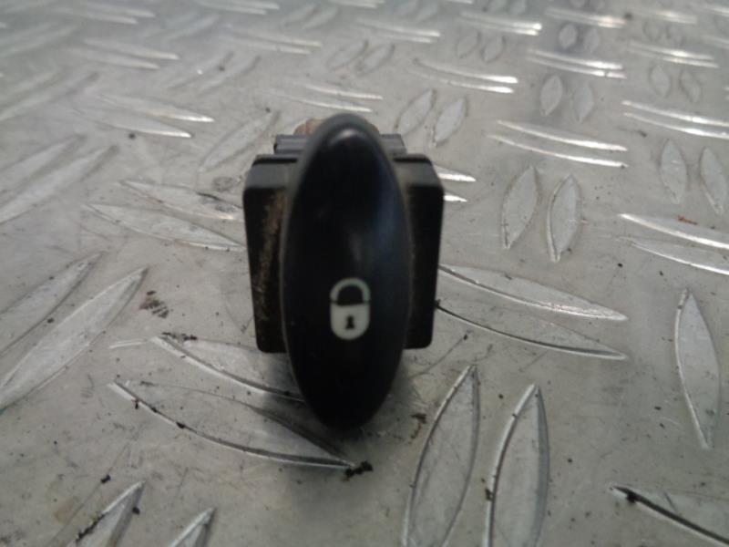 Bouton/Interrupteur CITROEN C5 1 PHASE 1 Diesel - 1