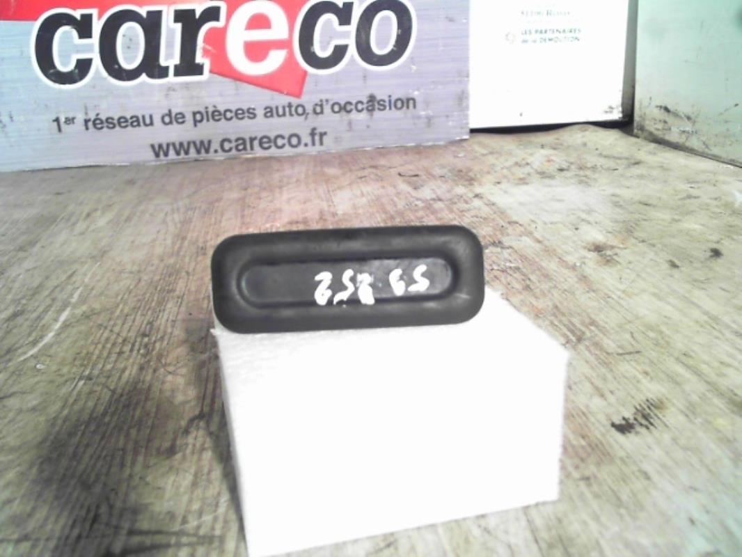 Bouton de coffre PEUGEOT 308 1 PHASE 1 Diesel - 1