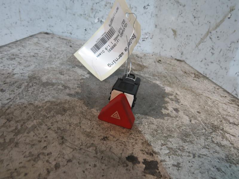 Bouton de warning VOLKSWAGEN GOLF PLUS PHASE 1 Diesel - 1