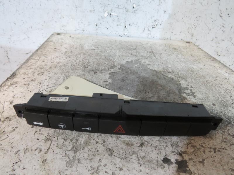 Interruttore luci emergenza FIAT GRANDE PUNTO Gasolina - 1