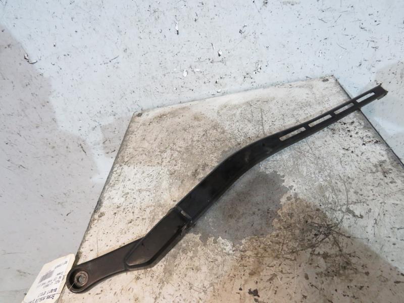 Braccio tergicristallo anteriore destro AUDI A6 2 AVANT PHASE 2 BREAK Diésel - 1