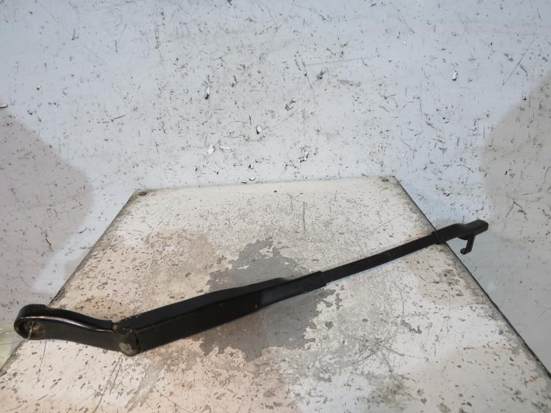 Braccio tergicristallo anteriore sinistro VOLKSWAGEN PASSAT 4 PHASE 2 Diésel - 1