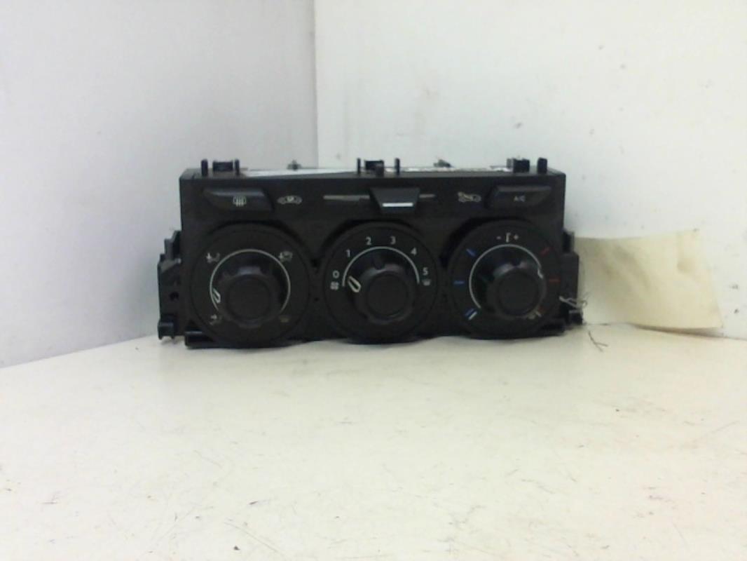 Commande chauffage CITROEN C3 2 PHASE 1 Essence - 1