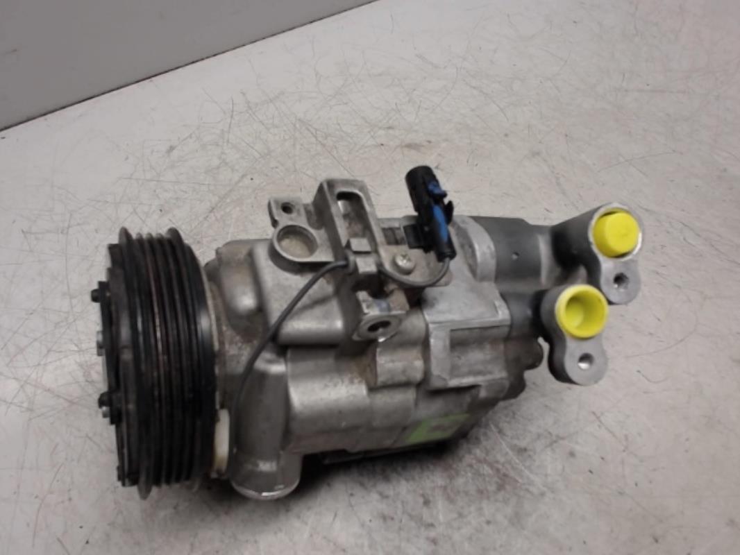 Compresseur clim OPEL AGILA B Essence - 1