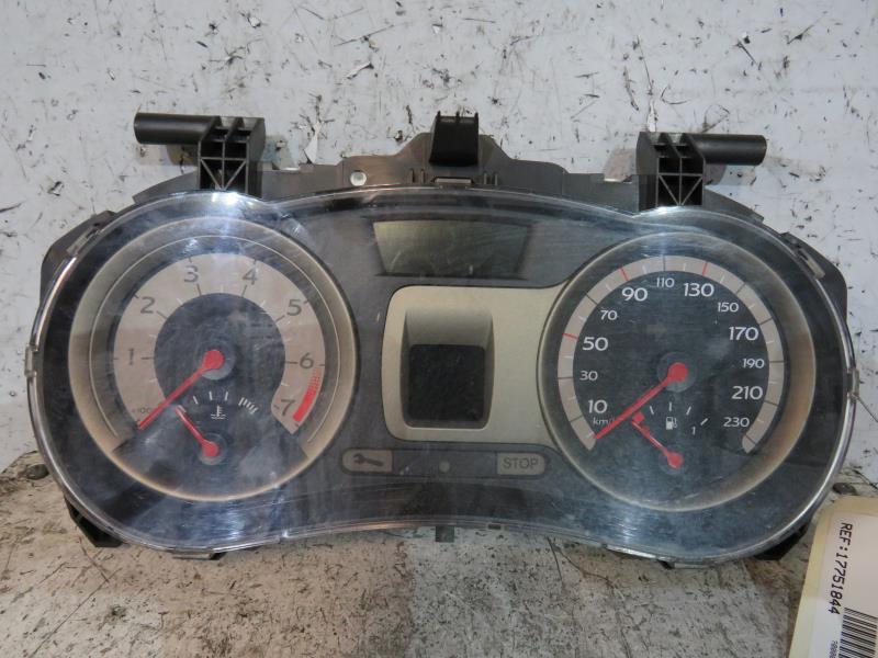 Compteur RENAULT CLIO 3 PHASE 1 Essence - 1