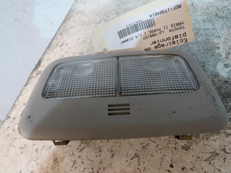 Luce di cortesia TOYOTA YARIS 2 PHASE 1 Diésel - 1