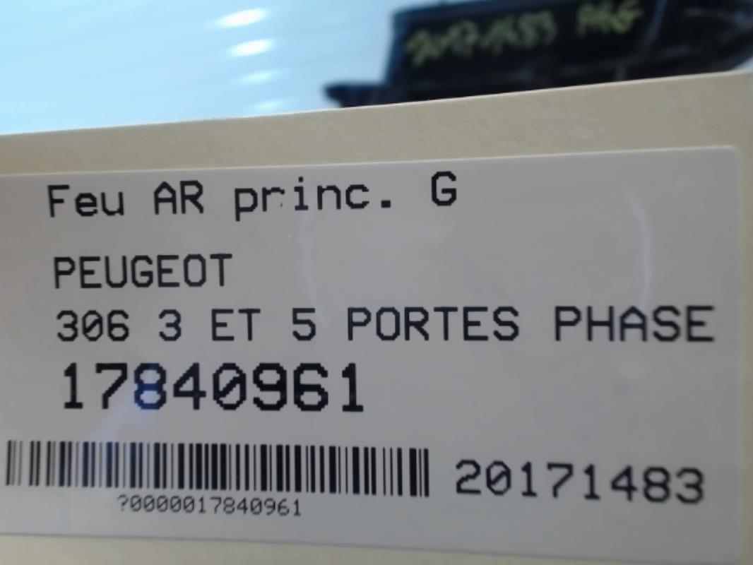 Image Feu arriere principal gauche (feux) - PEUGEOT 306