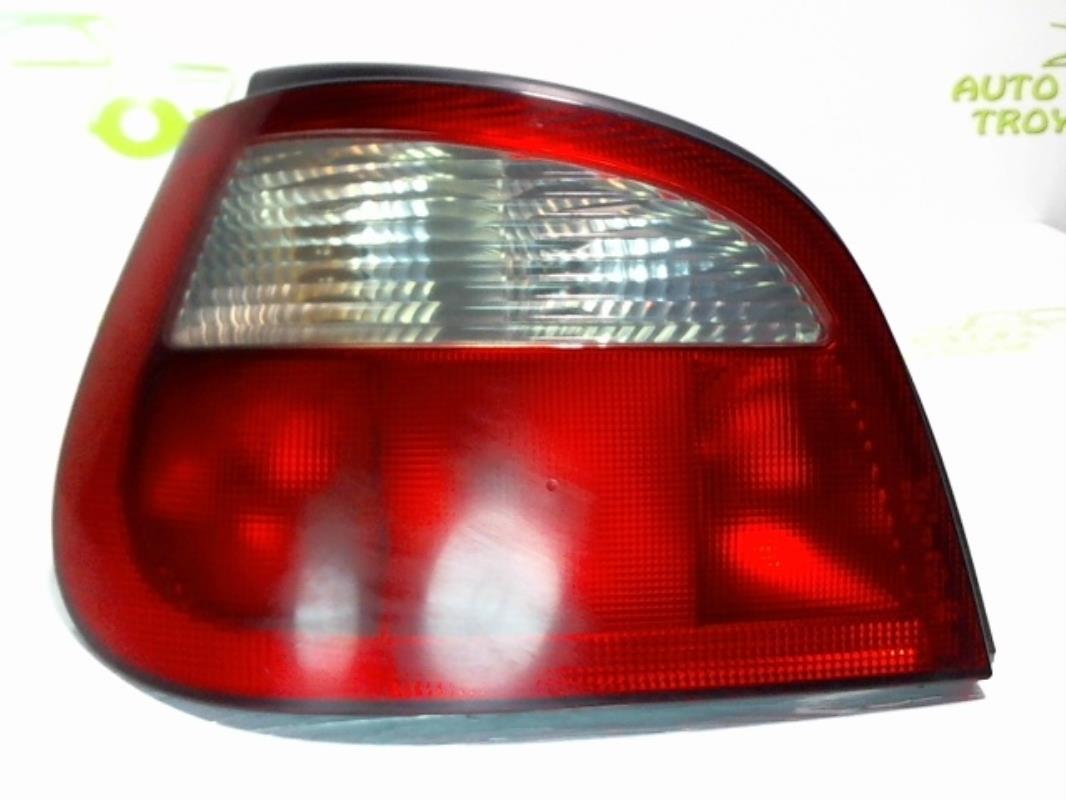 Fanale posteriore principale sinistro (luci) RENAULT MEGANE 1 PHASE 2 Diésel - 1