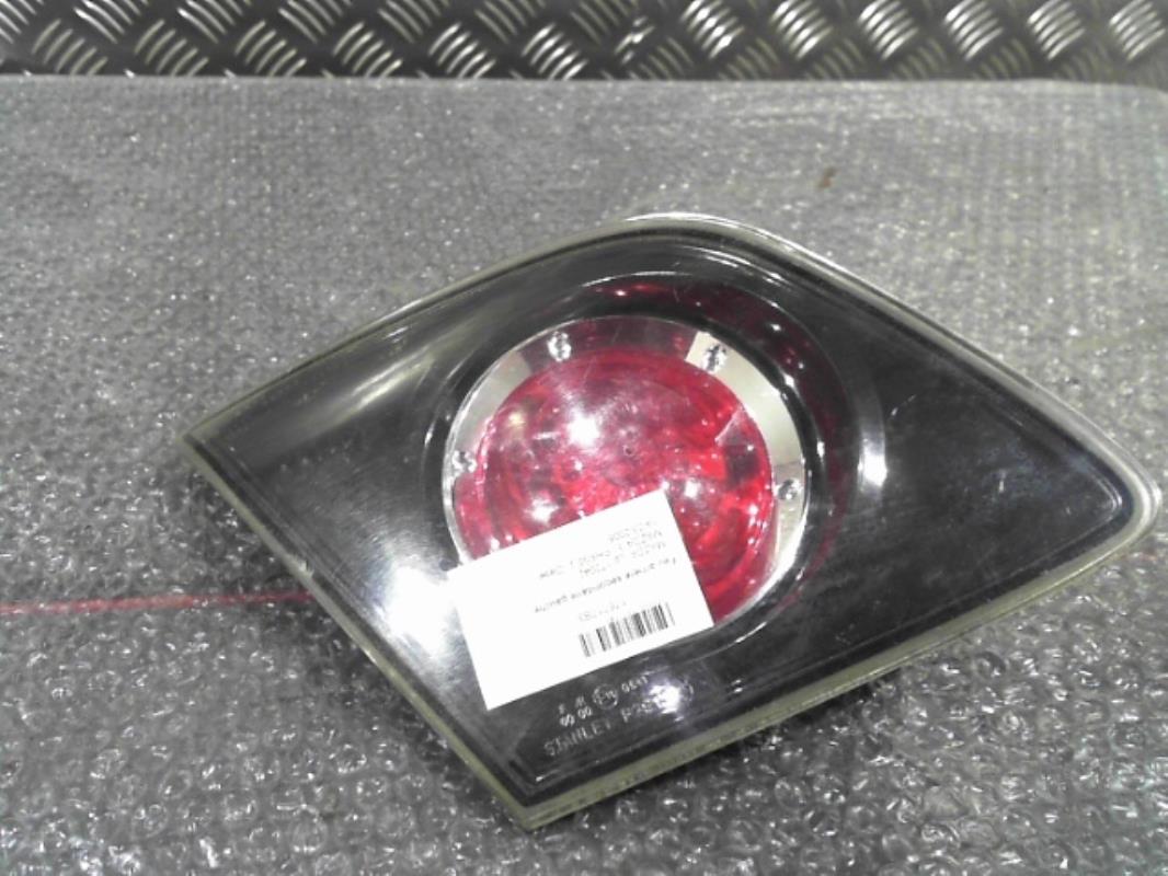 Feu arriere secondaire gauche (feux) MAZDA 3 1 PHASE 2 Diesel - 1