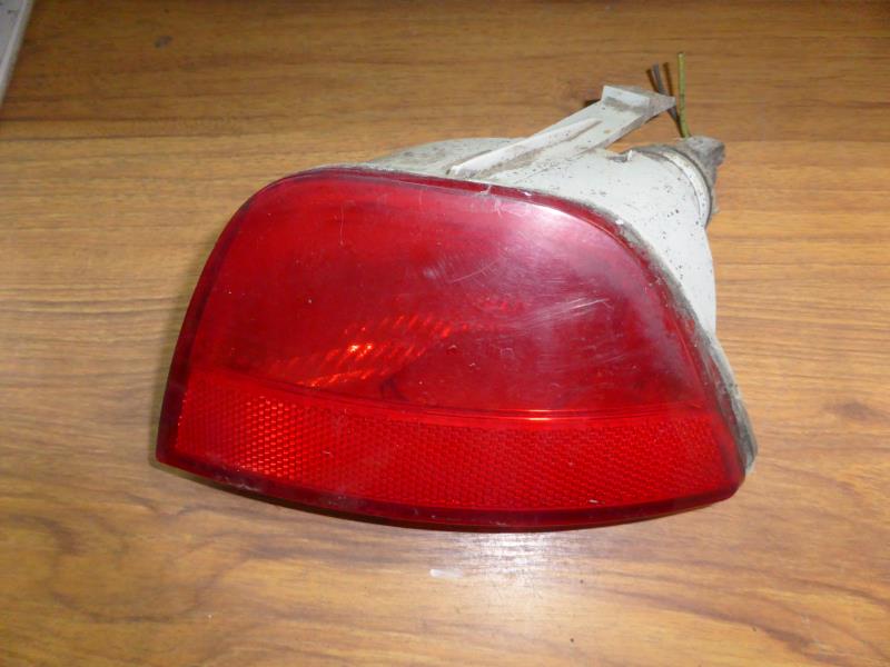 Feu arriere secondaire gauche (feux) FORD FOCUS 1 Diesel - 1