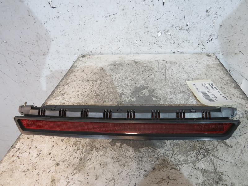 Luce stop centrale VOLKSWAGEN PASSAT 4 PHASE 1 BREAK Diésel - 1