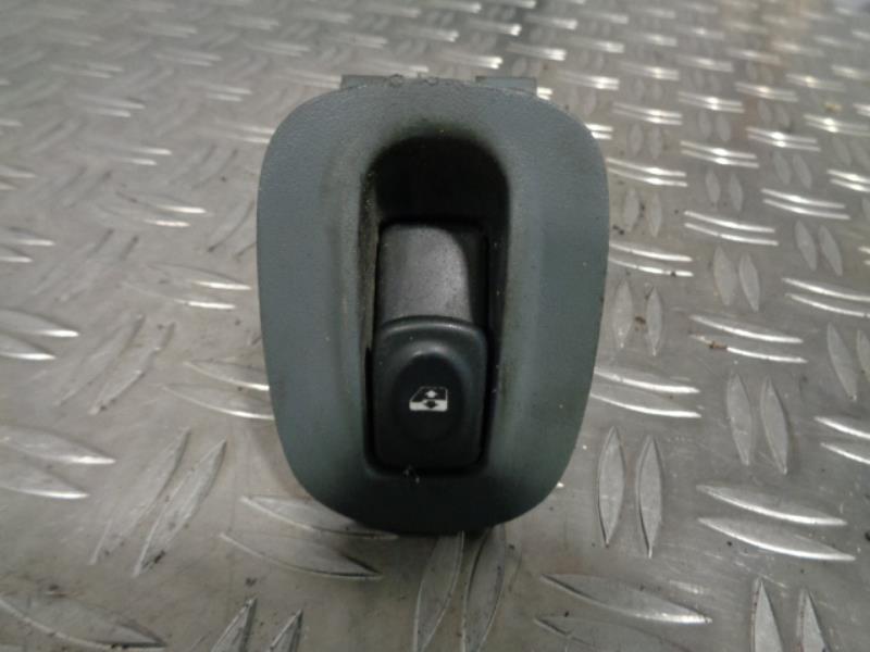 Interrupteur de leve vitre RENAULT SCENIC 1 Essence/GPL - 1
