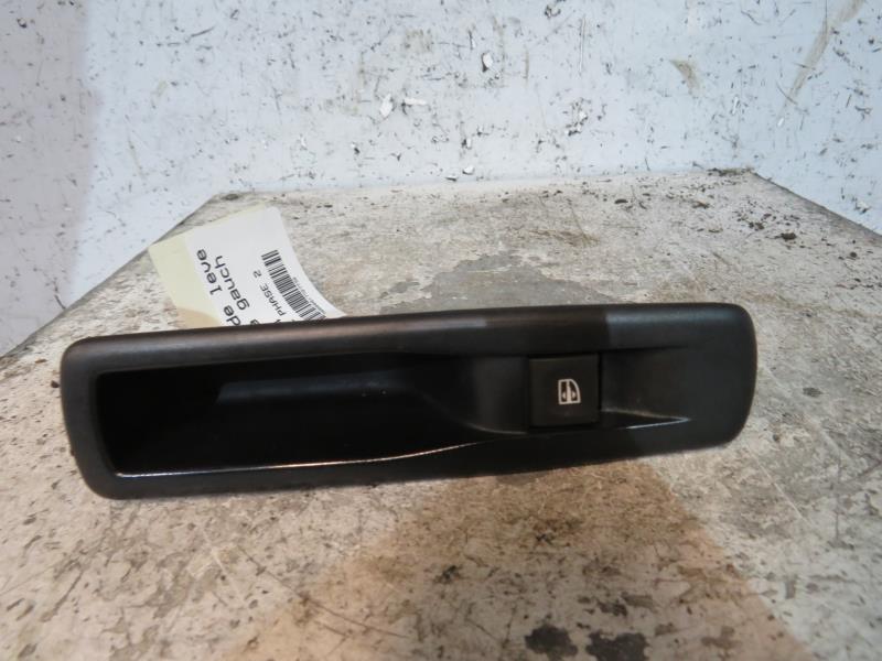Interruttore lavacristalli posteriore sinistro RENAULT MEGANE 3 PHASE 2 BREAK Diésel - 1