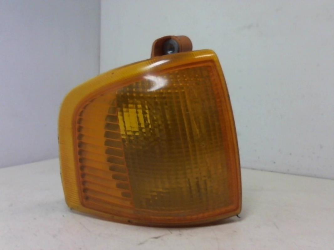 Gruppo ottico anteriore secondario destro (luci)(freccia) FORD ORION 1 PHASE 1 Gasolina - 1