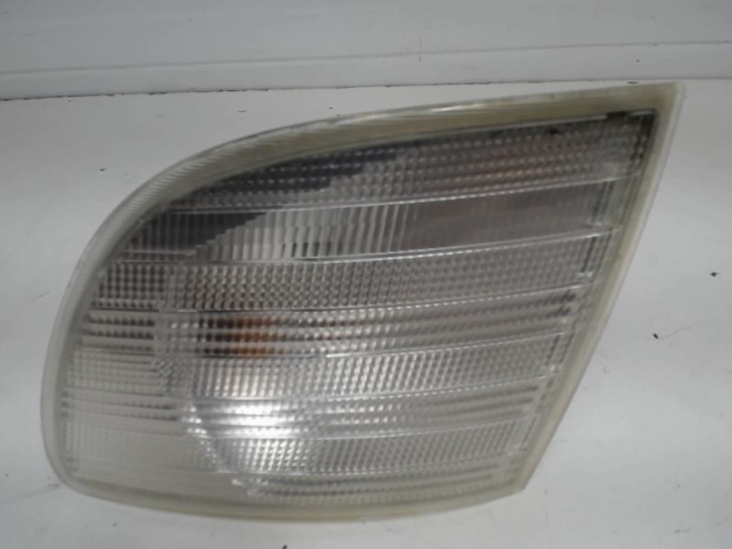Gruppo ottico anteriore secondario sinistro (luci)(freccia) MERCEDES VITO 638 Diésel - 1