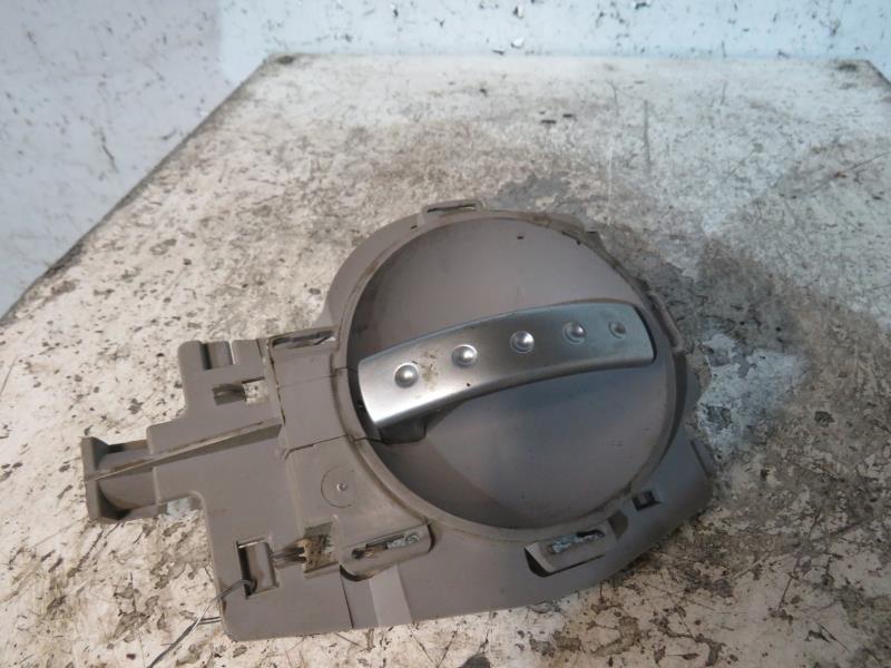 Maniglia interna anteriore destra CITROEN C3 1 PHASE 1 Diésel - 1