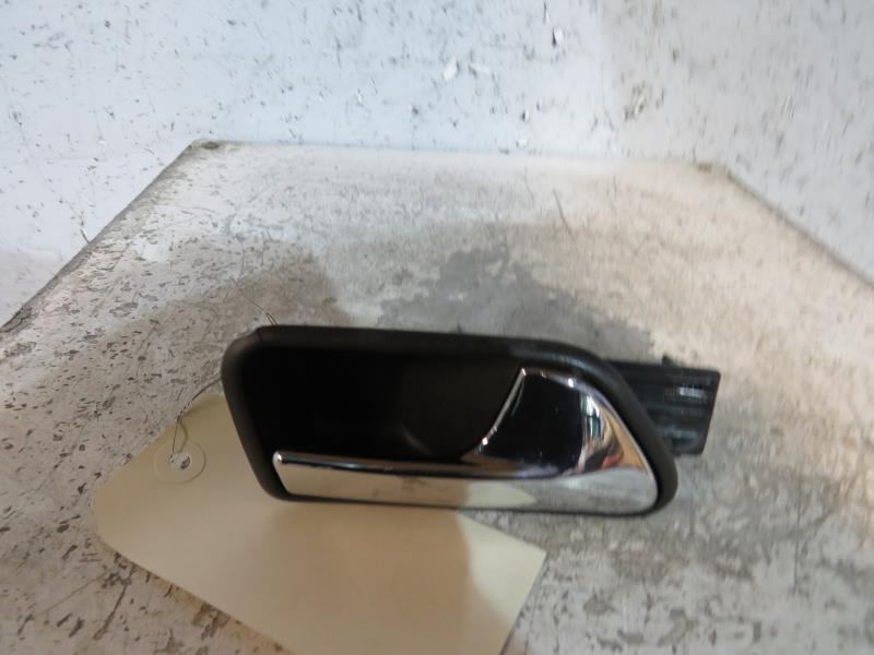 Maniglia interna anteriore destra VOLKSWAGEN TOURAN 1 PHASE 1 Diésel - 1