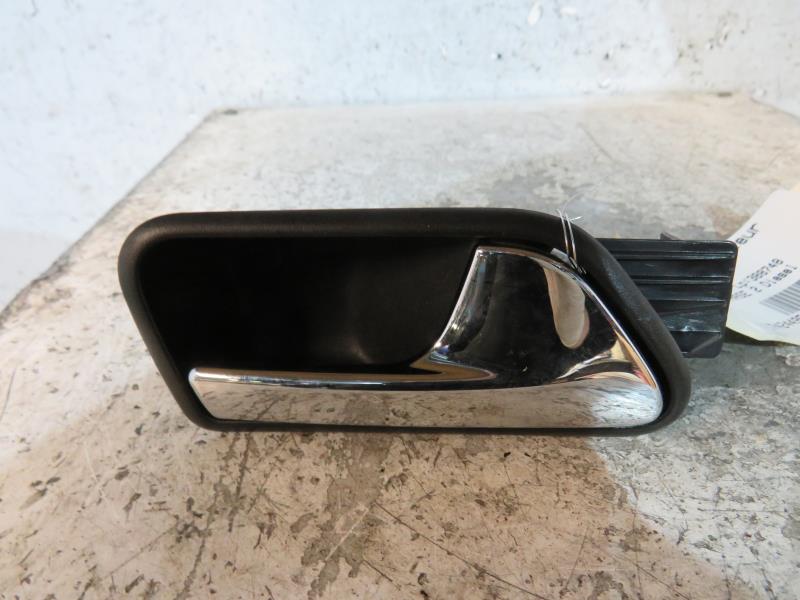Maniglia interna anteriore destra VOLKSWAGEN TOURAN 1 PHASE 1 Diésel - 1