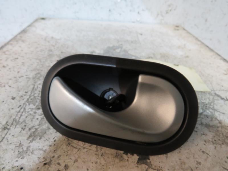 Maniglia interna anteriore destra RENAULT SCENIC 2 PHASE 1 Diésel - 1