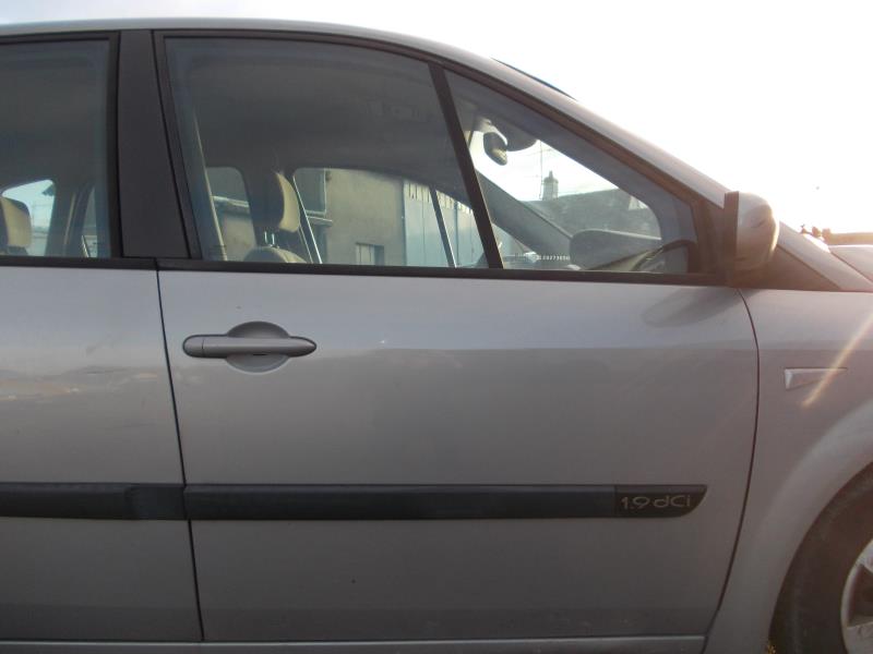 Porte avant droit RENAULT SCENIC 2 PHASE 1 Diesel - 1