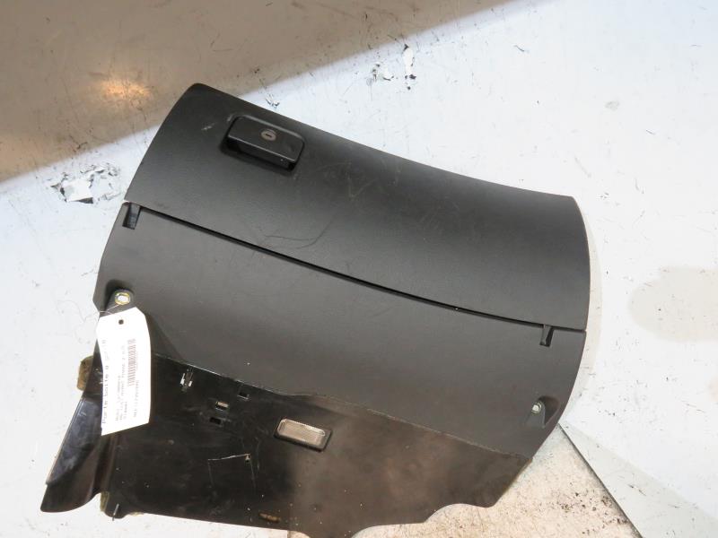 Porte boite a gants AUDI A6 2 AVANT PHASE 2 BREAK Diesel - 1
