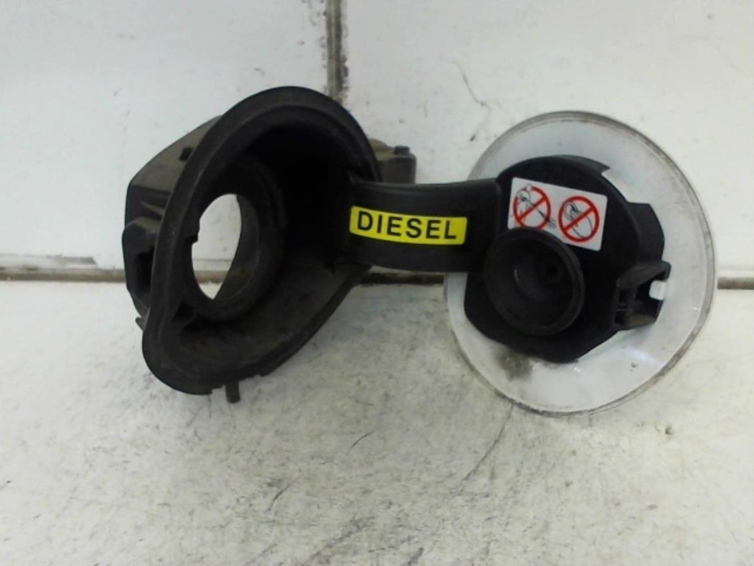 Trappe d'essence CITROEN C4 2 PHASE 1 Diesel - 1