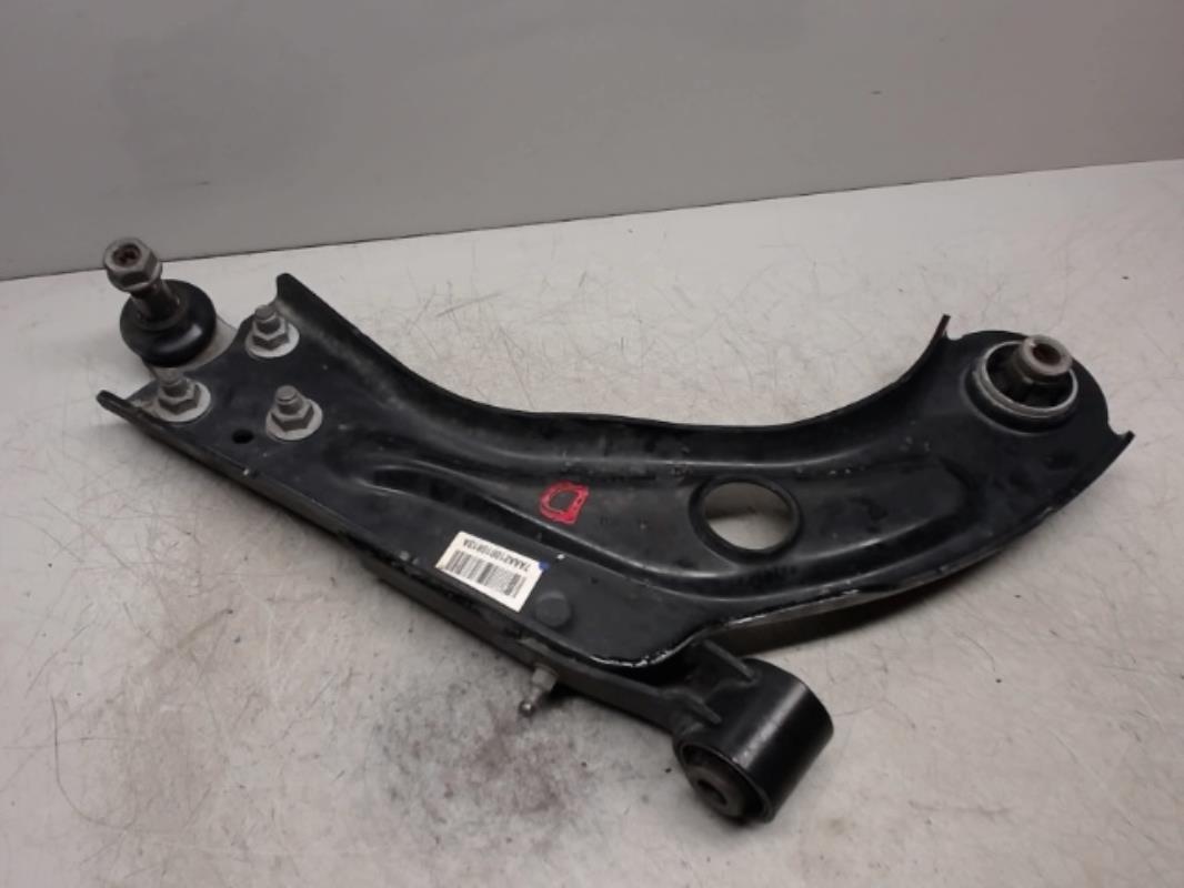 Triangle avant droit PEUGEOT 308 2 PHASE 1 Diesel - 1